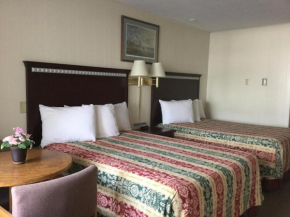  Inn Town Motel  Уоупан